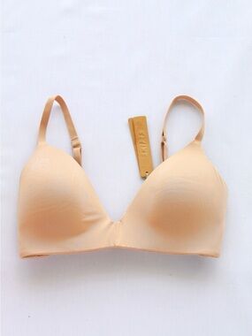 SKIMS Wireless Form T-Shirt bra in clay - size 30D